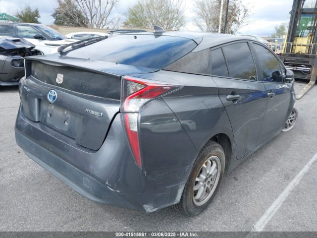 JTDKARFU1G3013370 Toyota Prius Three