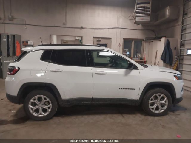 3C4NJDBN5RT115759 Jeep Compass Latitude 4x4
