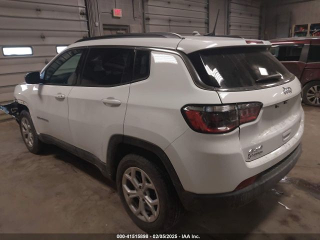 3C4NJDBN5RT115759 Jeep Compass Latitude 4x4