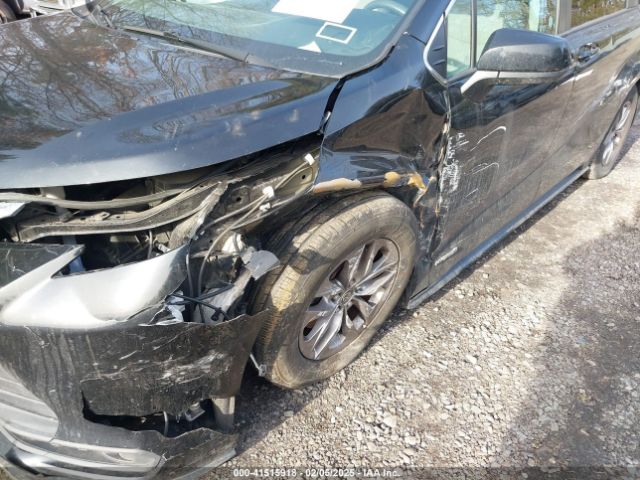 2021 TOYOTA SIENNA 5TDKRKEC9MS043364 Photo 5