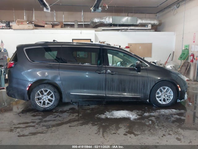 Chrysler 2020 2020 2C4RC1BG8LR279299 Image 13