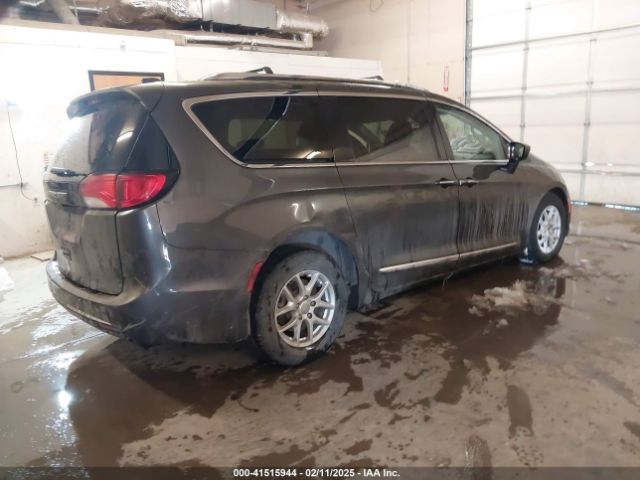 2020 CHRYSLER PACIFICA 2C4RC1BG8LR279299 Photo 3