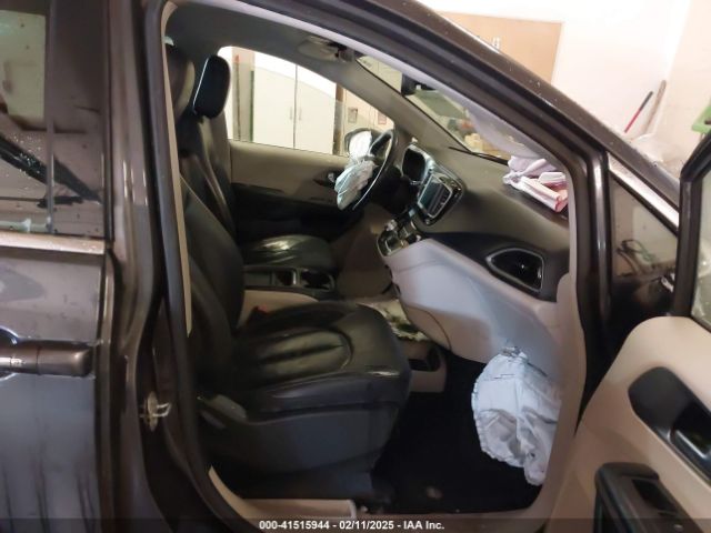 2020 CHRYSLER PACIFICA 2C4RC1BG8LR279299 Photo 4