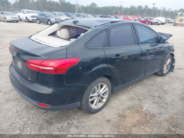 1FADP3F20JL245491 Ford FOCUS SE