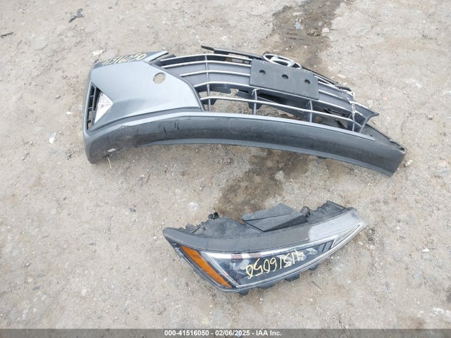 KMHD84LF0KU766660 Hyundai Elantra Value Edition