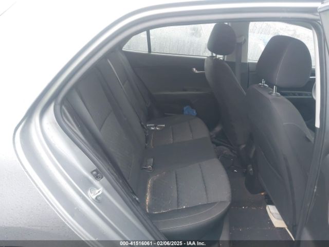 3KPA25AD9NE500847 KIA Rio 5-door S