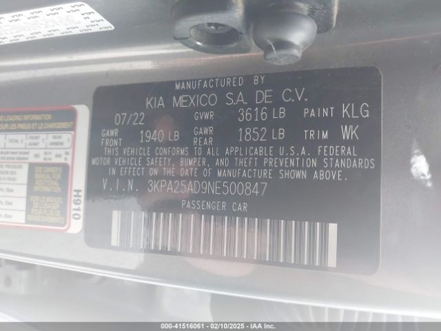 3KPA25AD9NE500847 KIA Rio 5-door S
