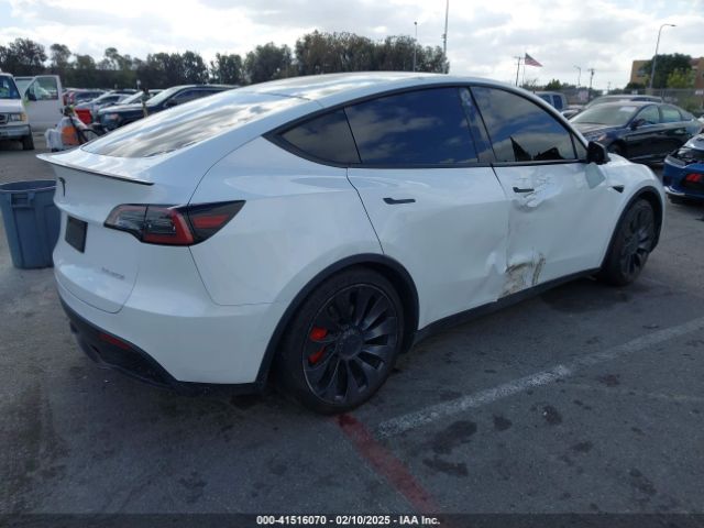 7SAYGDEF1NF559572 Tesla Model Y Performance Dual Motor All-wheel Drive