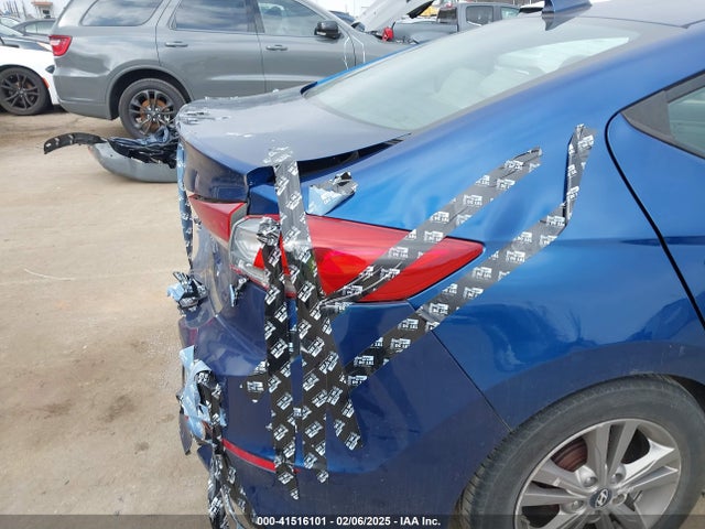 5NPD84LF1HH129753 Hyundai ELANTRA SE