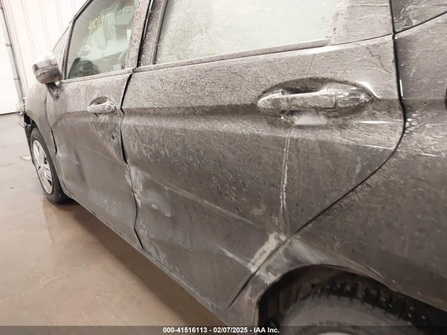 Honda FIT LX 2019 3HGGK5H41KM747587 Image 18