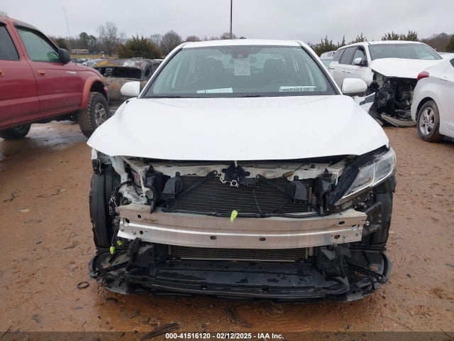 4T1B11HK8KU276385 Toyota CAMRY SE