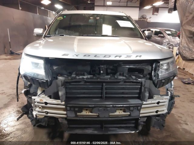 1FM5K8F85HGA17905 Ford Explorer Limited