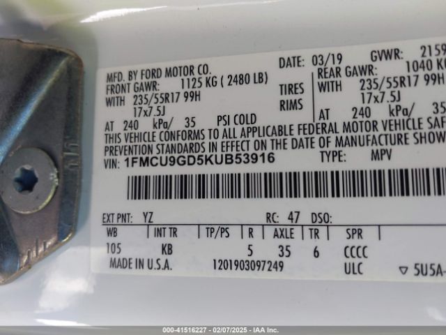 1FMCU9GD5KUB53916 Ford ESCAPE SE