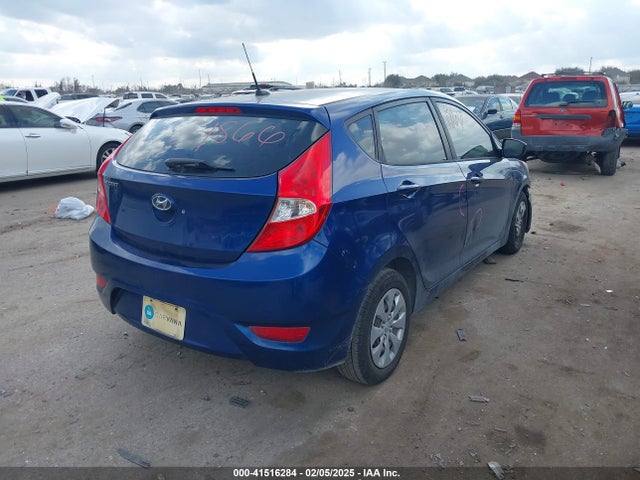 KMHCT5AE6HU310603 Hyundai ACCENT SE
