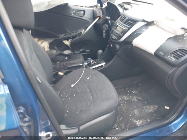 KMHCT5AE6HU310603 Hyundai ACCENT SE