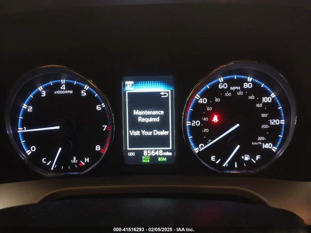 Toyota Rav4 Limited 2018 JTMDFREV4JJ185481 Image 7