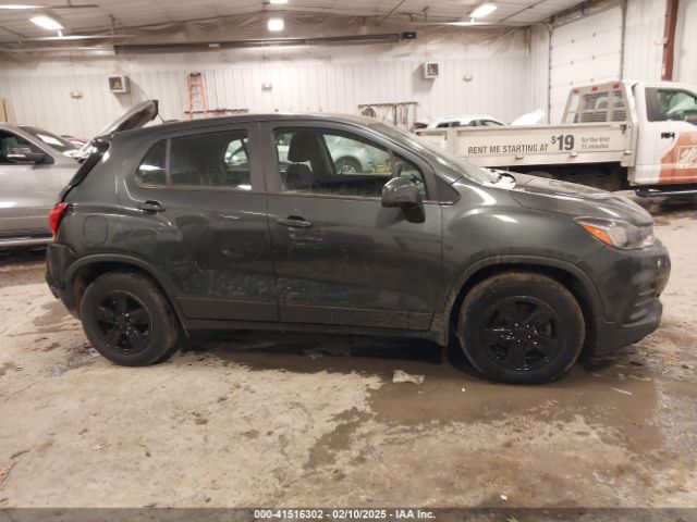 3GNCJKSB6KL283263 Chevrolet TRAX LS