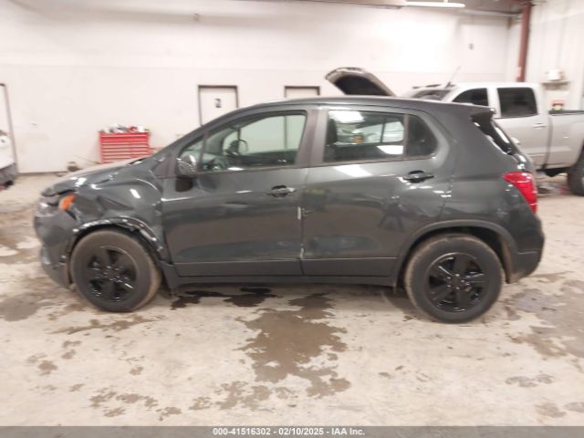 3GNCJKSB6KL283263 Chevrolet TRAX LS