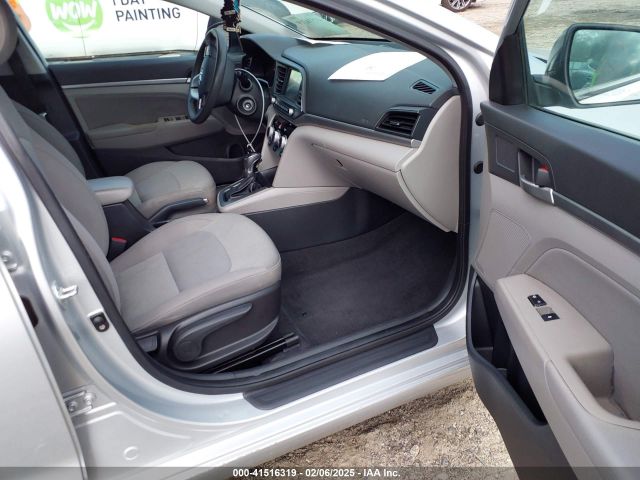 KMHD84LF9KU738999 Hyundai ELANTRA SEL