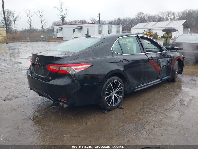 4T1B11HK1KU278947 Toyota CAMRY SE