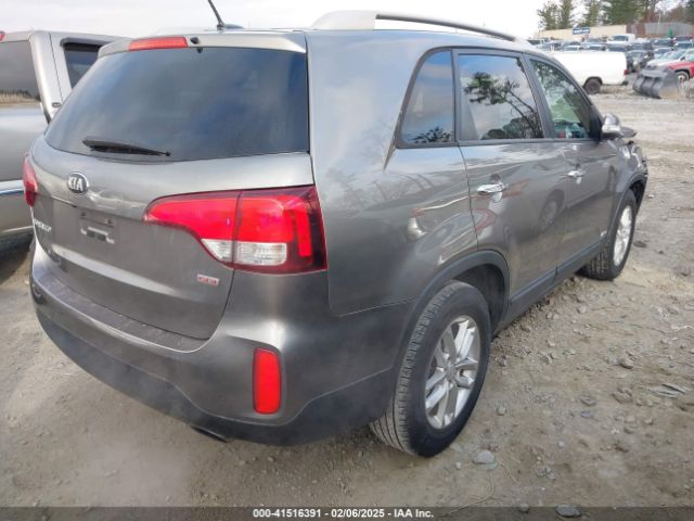 5XYKTCA61FG616846 KIA SORENTO LX