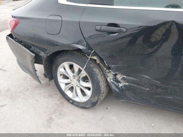 1G1ZD5ST1KF213788 Chevrolet MALIBU LT