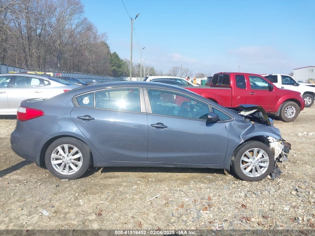 KIA FORTE LX 2016 KNAFX4A6XG5477870 Image 12