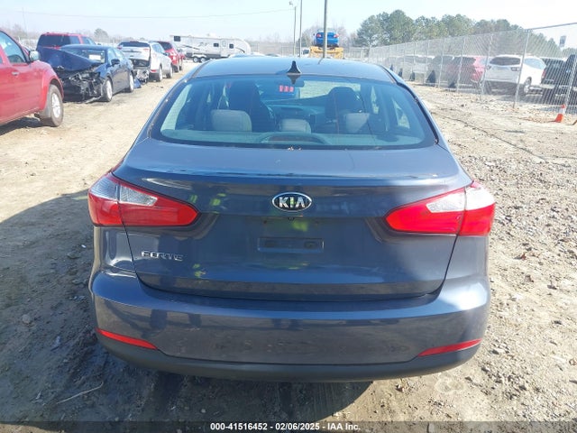 KIA FORTE LX 2016 KNAFX4A6XG5477870 Image 15