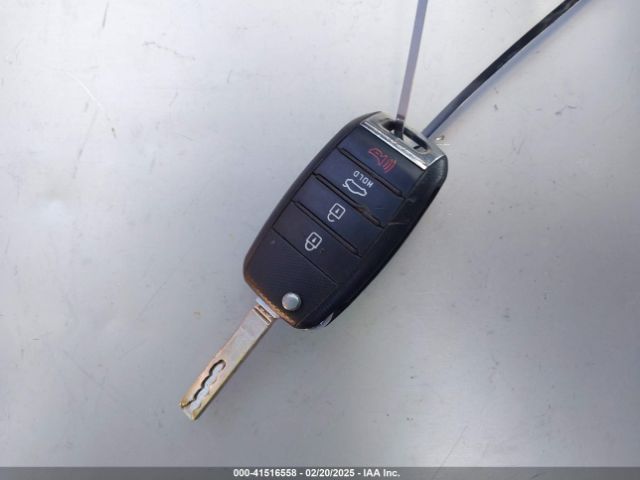 5XXGT4L32HG127779 KIA Optima Lx
