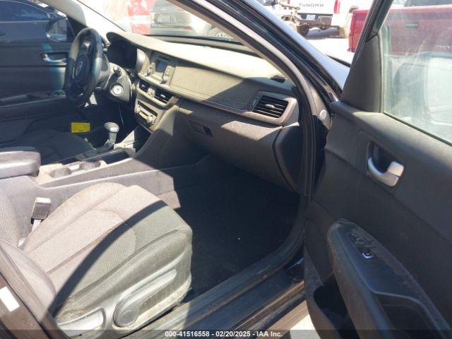 5XXGT4L32HG127779 KIA Optima Lx