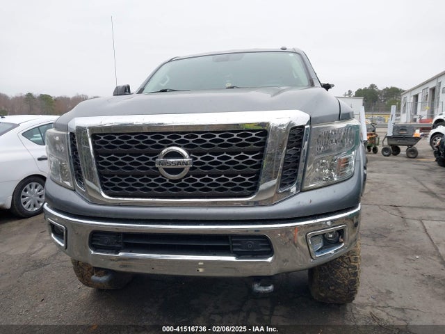 1N6BA1F42HN510853 Nissan Titan Xd Sv Diesel