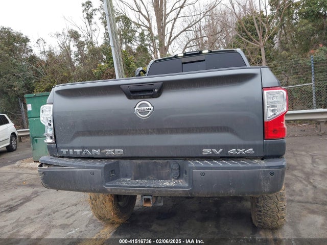 1N6BA1F42HN510853 Nissan Titan Xd Sv Diesel