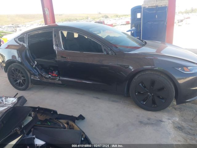 5YJ3E1EA9RF757967 Tesla Model 3 Long Range Dual Motor All-wheel Drive/rear-wheel Drive