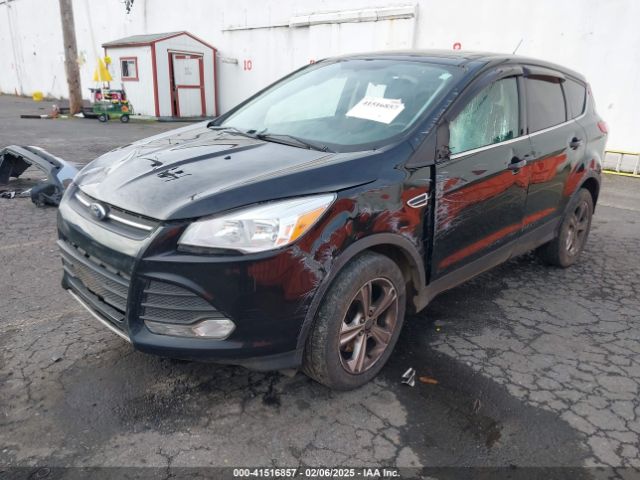 1FMCU9G97GUA30718 Ford ESCAPE SE
