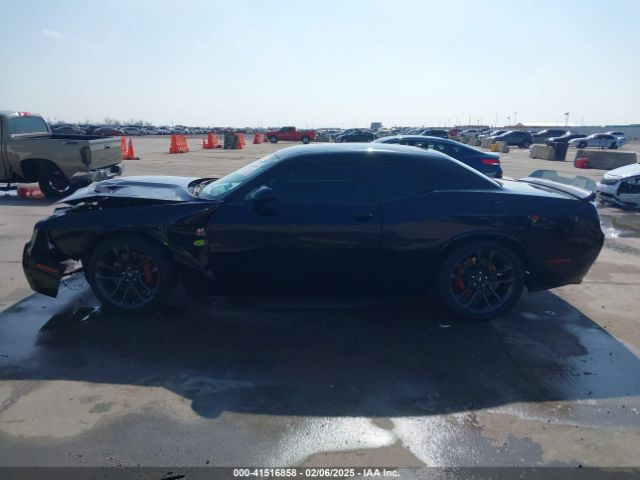 2C3CDZFJXMH509833 Dodge Challenger R/t Scat Pack