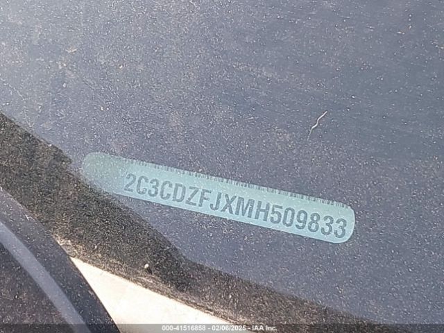 2C3CDZFJXMH509833 Dodge Challenger R/t Scat Pack