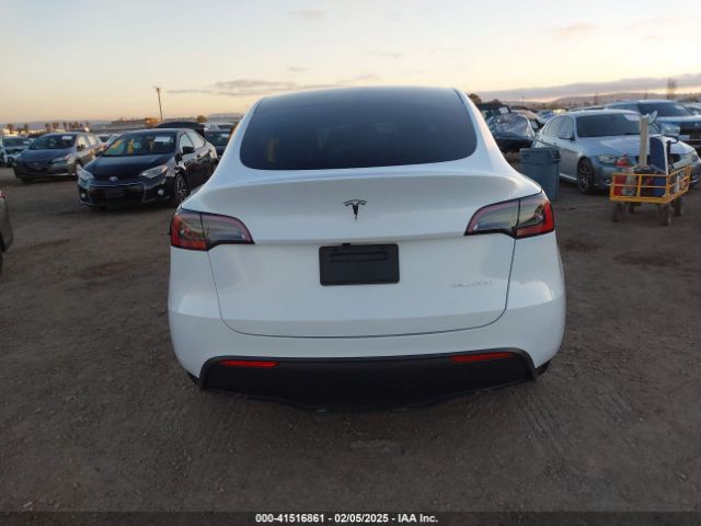 7SAYGDEE7RA254359 Tesla Model Y Long Range Dual Motor All-wheel Drive