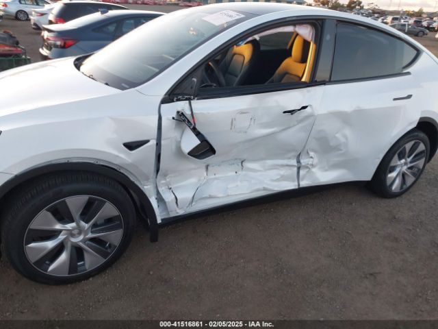 7SAYGDEE7RA254359 Tesla Model Y Long Range Dual Motor All-wheel Drive