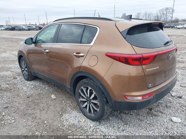 KIA Sportage Ex 2019 KNDPNCAC6K7532230 Image 3