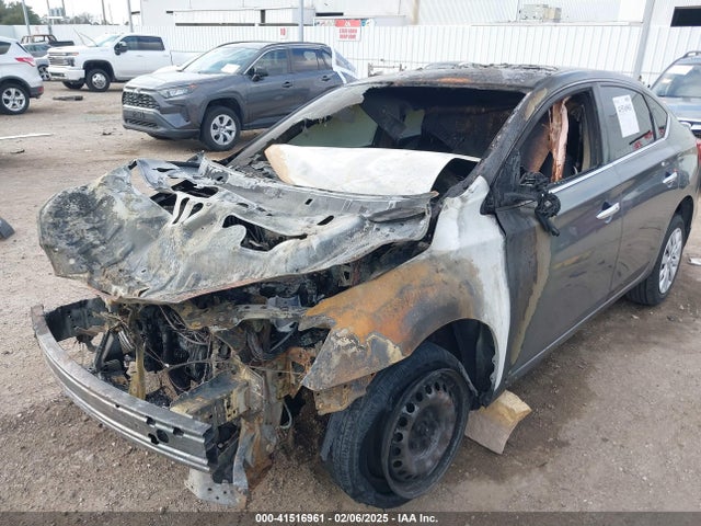 3N1AB7AP8HL644477 Nissan SENTRA SV