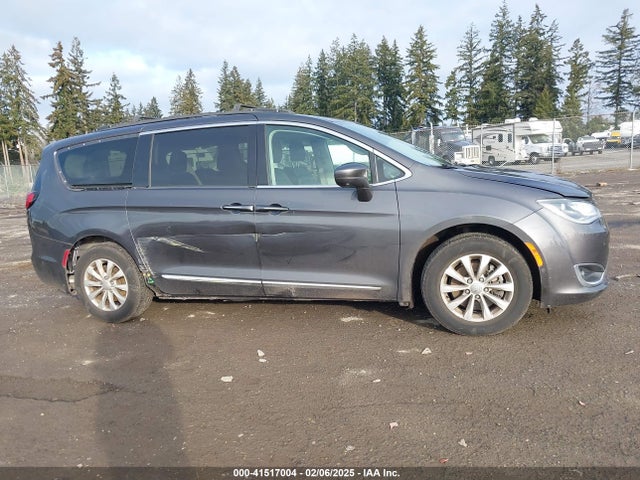 Chrysler Pacifica Touring L 2019 2C4RC1BG5KR629051 Image 13