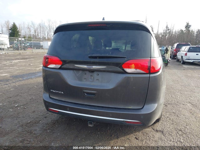 Chrysler Pacifica Touring L 2019 2C4RC1BG5KR629051 Image 16