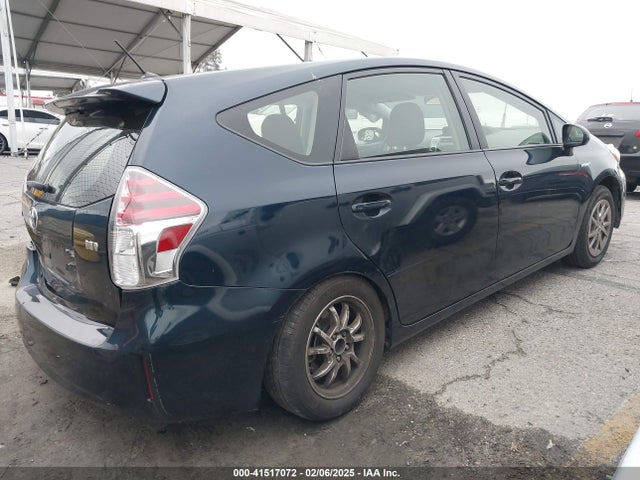 Toyota Prius V Two 2017 JTDZN3EU2HJ061734 Image 4