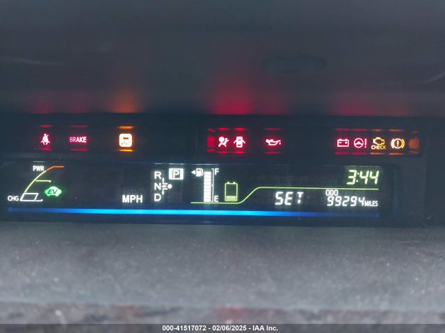 Toyota Prius V Two 2017 JTDZN3EU2HJ061734 Image 7