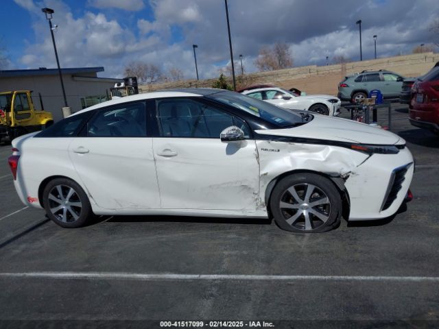 JTDBVRBD5JA005057 Toyota Mirai