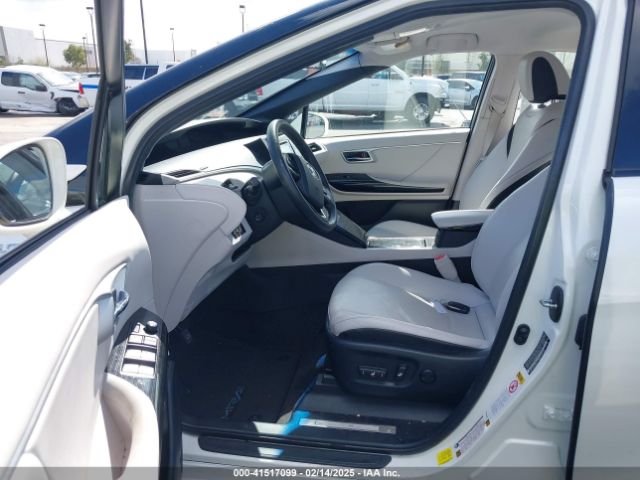 JTDBVRBD5JA005057 Toyota Mirai