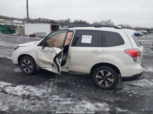 JF2SJAEC5JH576184 Subaru Forester 2.5i Premium