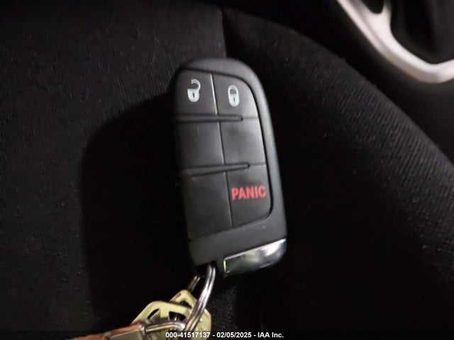 ZACCJABB4JPG98977 Jeep Renegade Latitude Fwd