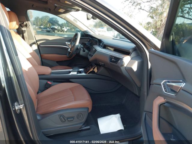 WA12AAGE1MB028858 Audi E-tron Sportback Premium Plus Quattro