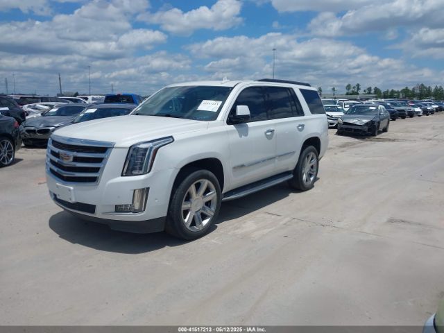 1GYS3BKJ2HR145088 Cadillac Escalade Luxury